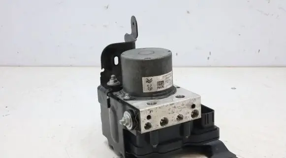 Peugeot 3008 II ABS Pump 9825549780