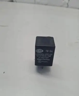 Mercedes-Benz E W124 Other relay 4DM00442000 71424