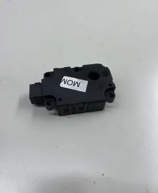 Porsche Macan (95B) Air flap motor/actuator 85e820511