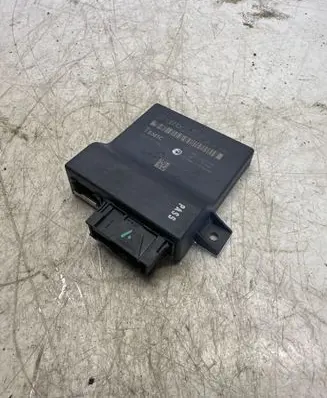 Volkswagen Golf V Gateway control module 4F0907468D 4F0910468A