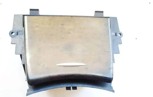 Car ashtray