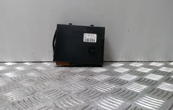 Mercedes-Benz ML W163 Comfort/convenience module A1635452832 A1635459032 05371390