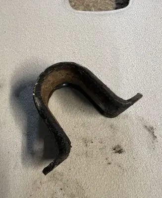 Jeep Grand Cherokee (WJ) Sway bar bush bracket, front 