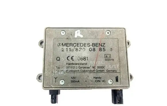 Mercedes-Benz R W251 Antenna control unit 2118200885 09701212 3503563