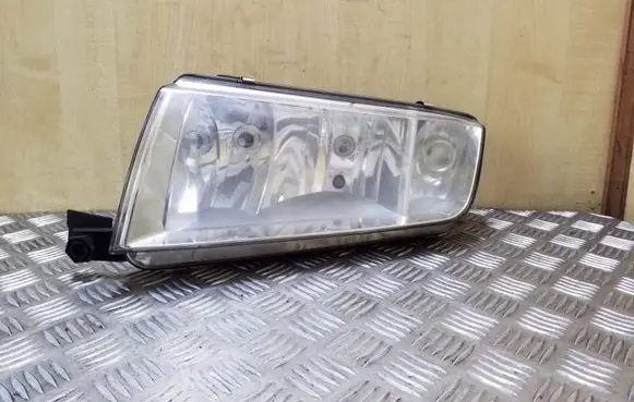 Skoda Fabia Mk1 (6Y) Headlight/headlamp 3013321333 24635900
