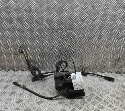 KIA Sportage Rear brake caliper 58230N9150