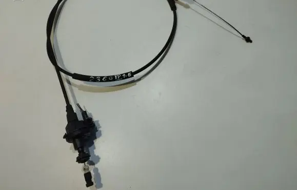 Volkswagen Golf IV Throttle cable 1J0723555AB