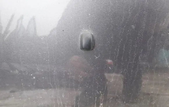 Mitsubishi Lancer Windshield washer spray nozzle 
