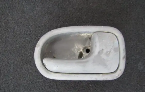 Mazda 626 Rear door interior handle dh22i