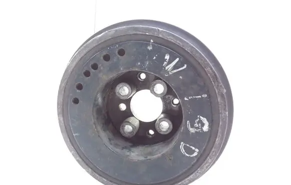 Volkswagen Golf IV Crankshaft pulley 038105243