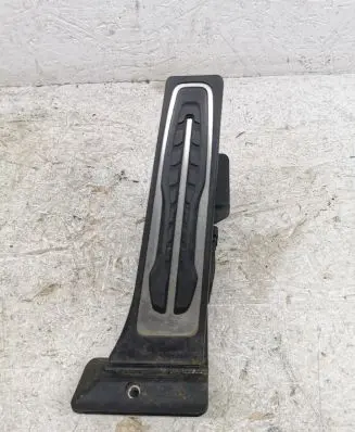 BMW X5 G05 Accelerator throttle pedal 6871053