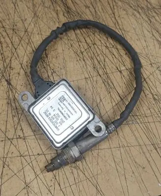 Mercedes-Benz C W205 Lambda probe sensor A0009059603