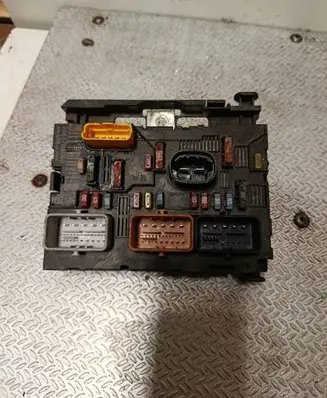 Citroen C5 BSM Control unit 9661708080
