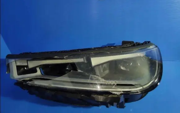 BMW iX Headlight/headlamp 5A3CEA104