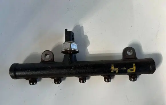 Fuel main line pipe