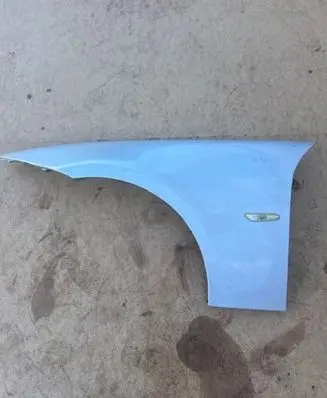 BMW 3 E90 E91 Fender 