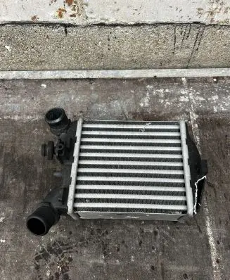 Fiat 500 Abarth Intercooler radiator 887450000 1751421018