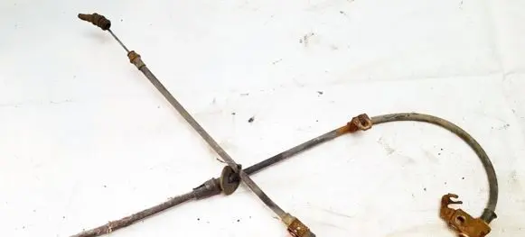 Gear shift cable linkage