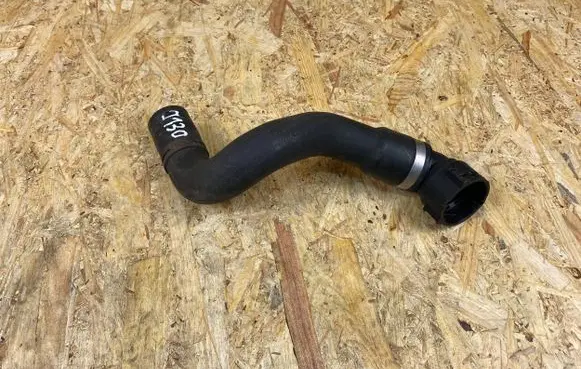 Opel Insignia B Engine coolant pipe/hose 39087120 C1071900 422346486