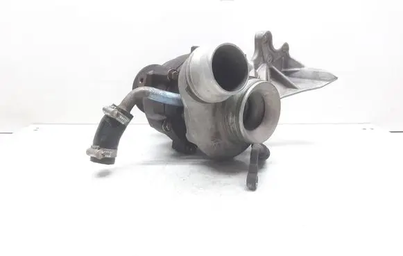 BMW 5 F10 F11 Turbo 8519475 TF035HL6BS