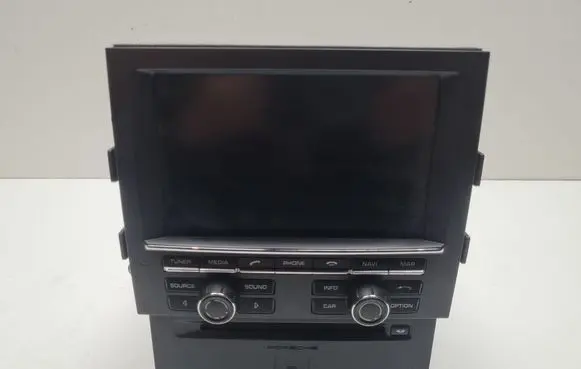 Porsche Macan (95B) Radio/CD/DVD/GPS head unit 95B035884AA