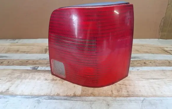 Volkswagen PASSAT B5 Rear/tail lights 3B9945112F 3B9945112
