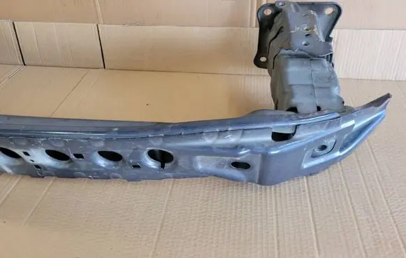 Ford Kuga II Front bumper support beam 