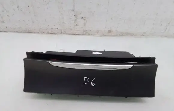 Volkswagen PASSAT B6 Car ashtray