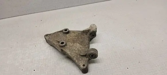 Audi A4 S4 B6 8E 8H Engine mounting bracket 059260385F