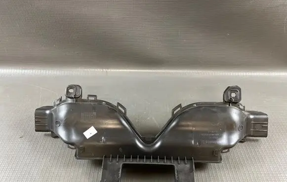 Peugeot 208 II Cabin air duct channel 9825068480
