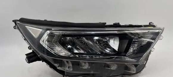 Toyota RAV 4 (XA50) Headlight/headlamp MI062616