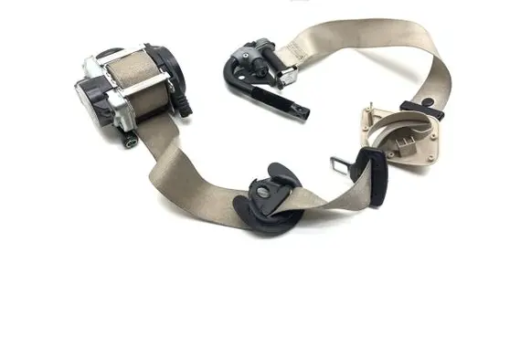 BMW X5 F15 Front seatbelt 623117000B 7321292