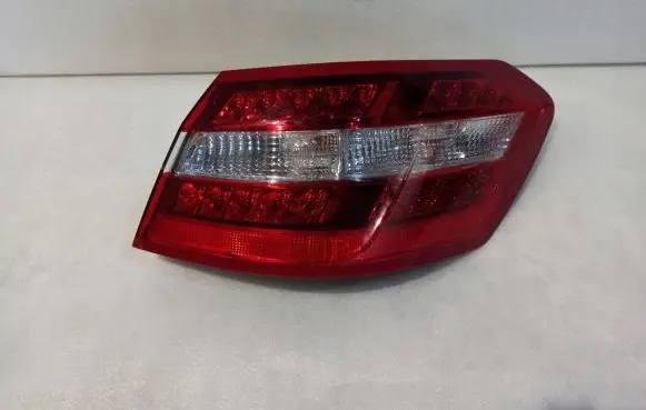 Mercedes-Benz E W212 Rear/tail lights A2129066701