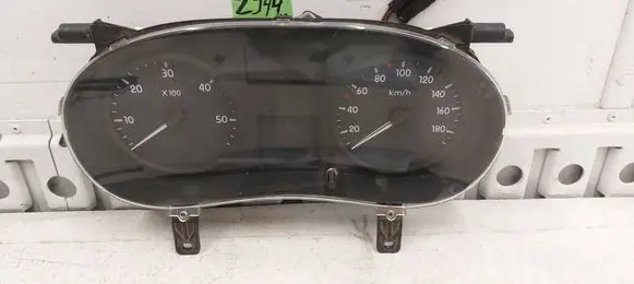 Renault Master II Speedometer (instrument cluster) 281153176 P8200467948 NS83671204