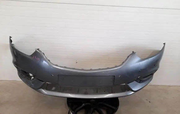 Opel Zafira C Front bumper