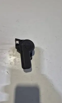 Ford Mustang VI Engine bonnet (hood) release handle