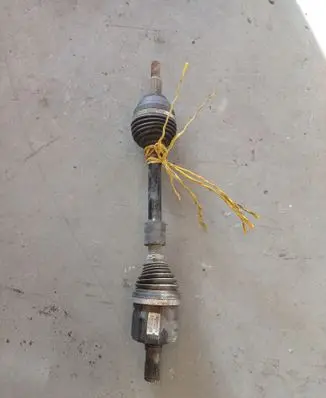 Chrysler Pacifica Front driveshaft 05106253AC T4C29261B073 05106253