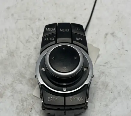 BMW X5 E70 Head unit multimedia control 9285443 65829285443 9334611