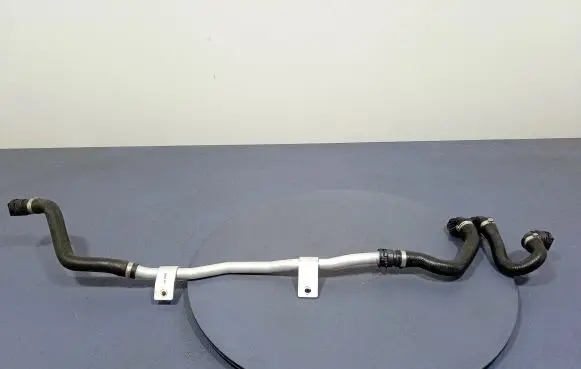 BMW X3 E83 Engine coolant pipe/hose 8597285