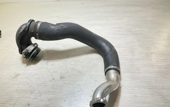 Opel Insignia A Intercooler hose/pipe