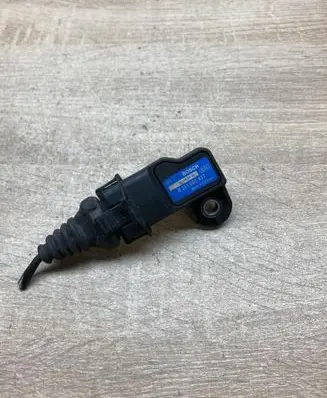 Opel Zafira B Air pressure sensor 0281002437