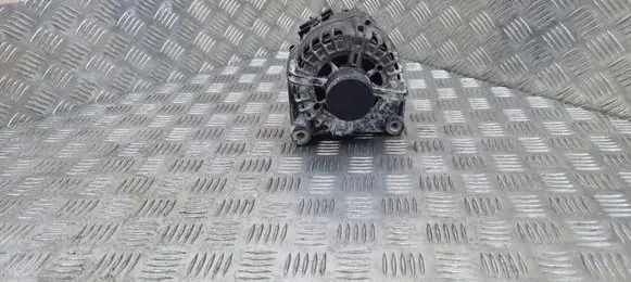 BMW 3 F30 F35 F31 Generator/alternator 8570675