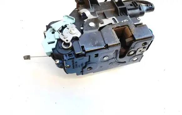 Volkswagen Caddy Front door lock 3d1837015ab