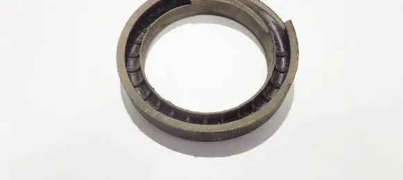 Volvo S60 Front coil spring rubber mount 9157503 2-920-00036-01