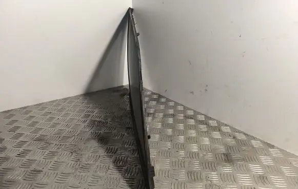 Audi A6 S6 C6 4F Rear side window 4F9845299