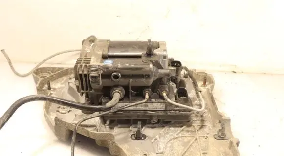 Citroen C4 Grand Picasso Air suspension compressor 