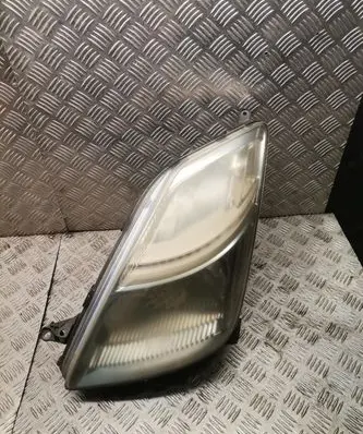 Toyota Prius (XW20) Headlight/headlamp