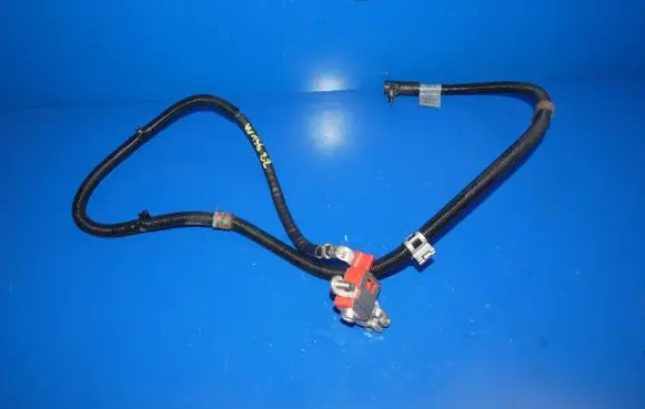 Mercedes-Benz GLA W156 X156 Positive cable (battery) A2465407632