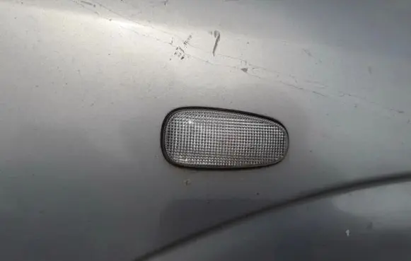 Opel Astra G Front fender indicator light