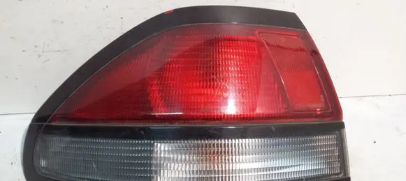 Mazda 626 Rear/tail lights 22061825 5307301